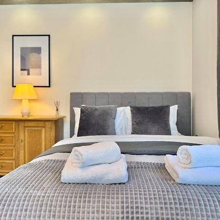 Top Centre 2Bed Apartment For 5 Guests 2 Minutes From High Street Plovdiv Esterno foto