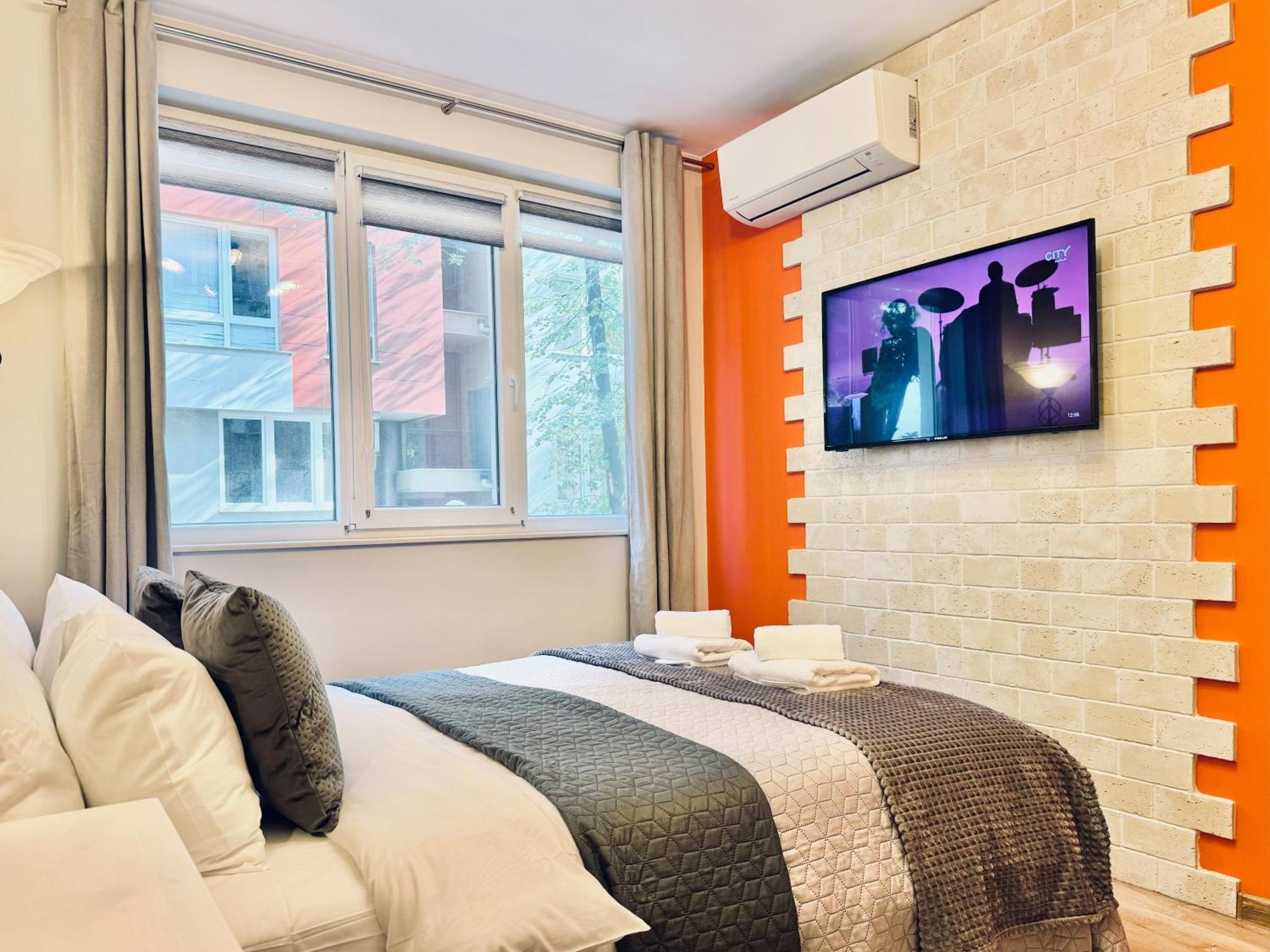 Top Centre 2Bed Apartment For 5 Guests 2 Minutes From High Street Plovdiv Esterno foto