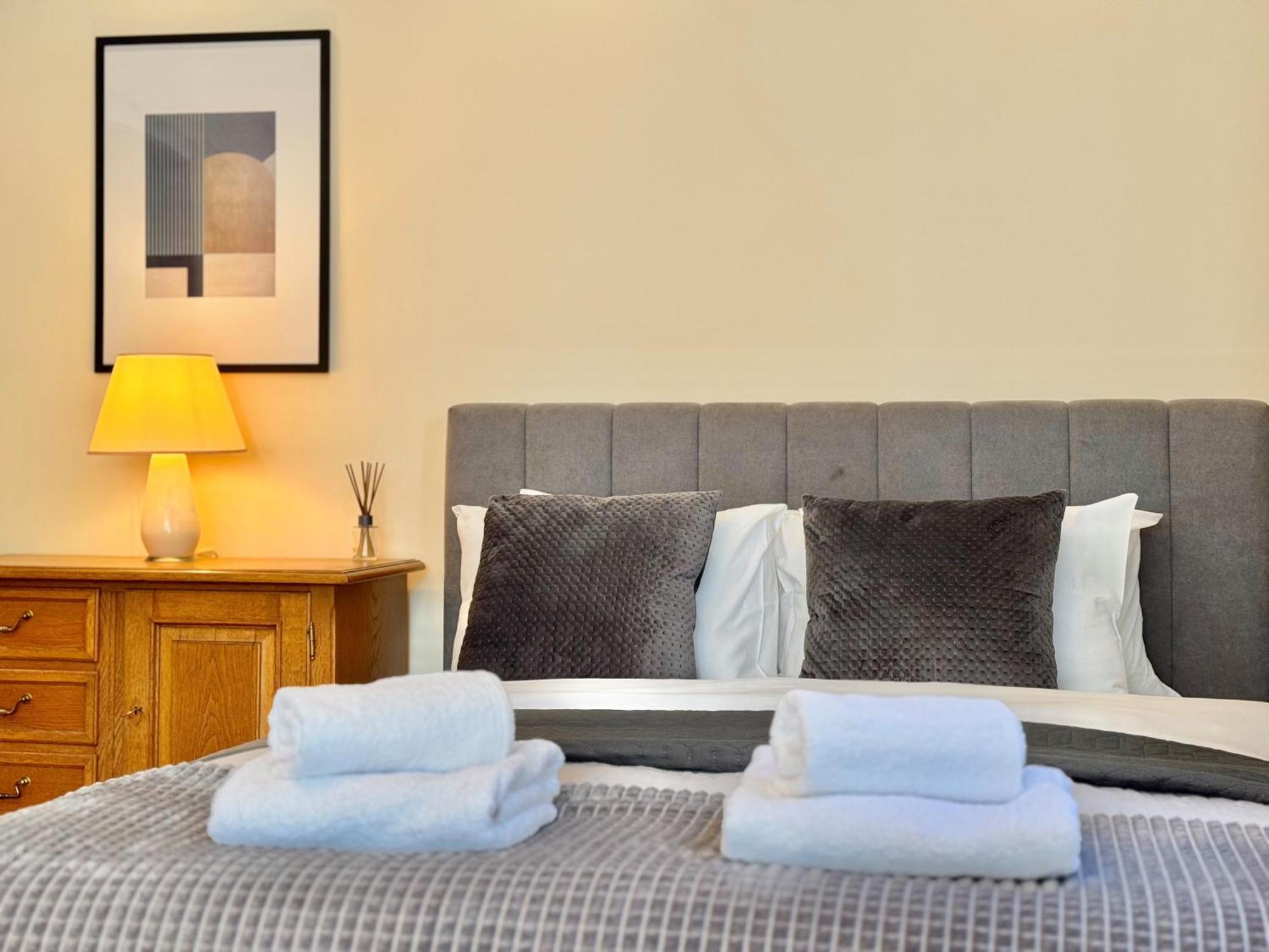 Top Centre 2Bed Apartment For 5 Guests 2 Minutes From High Street Plovdiv Esterno foto